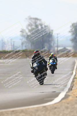 media/Sep-20-2025-TrackDaz (Sat) [[27f0cde673]]/B Group/220pm (Turn 9)/